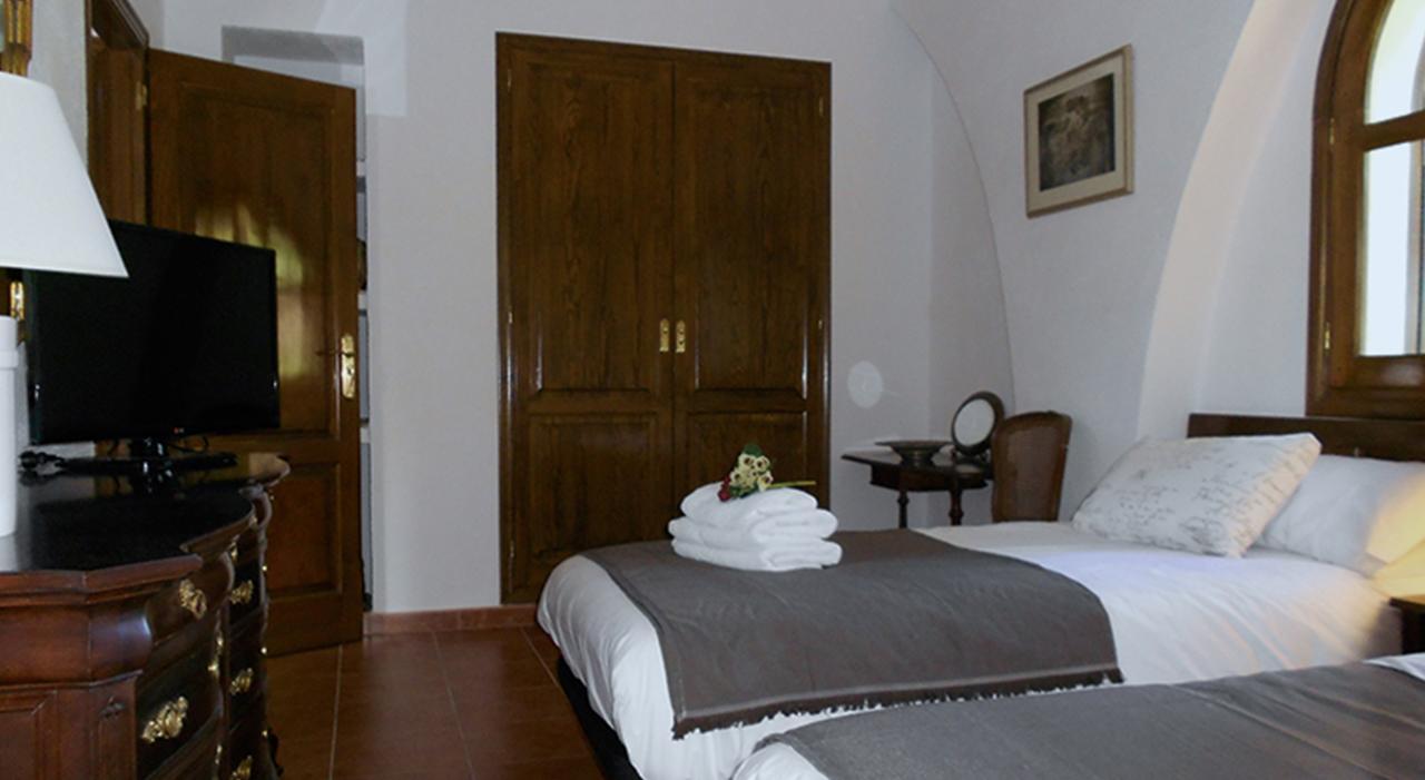El Sequer Casa Rural Oliva Esterno foto