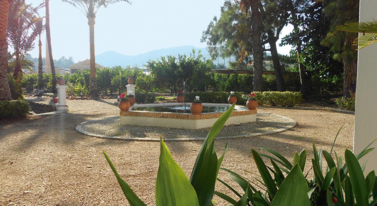 El Sequer Casa Rural Oliva Esterno foto